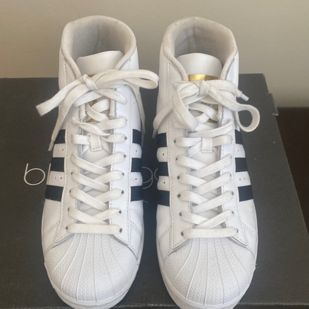 Adidas Women Pro Model Shoes!